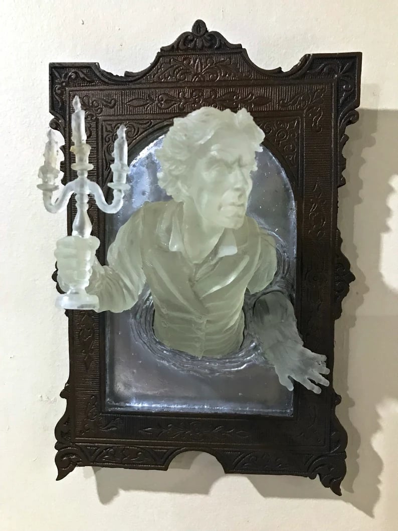 👻Ghost in the Mirror