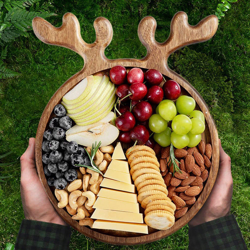 Christmas Antler Acacia Wood Cheese Board – Elegant Holiday Serving Tray