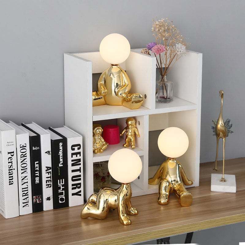 Fluffy Team Table Lamp