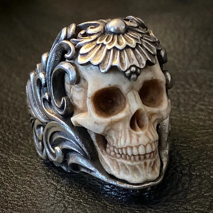 ⏰Vintage Polish Floral Armor Antler Skull Ring
