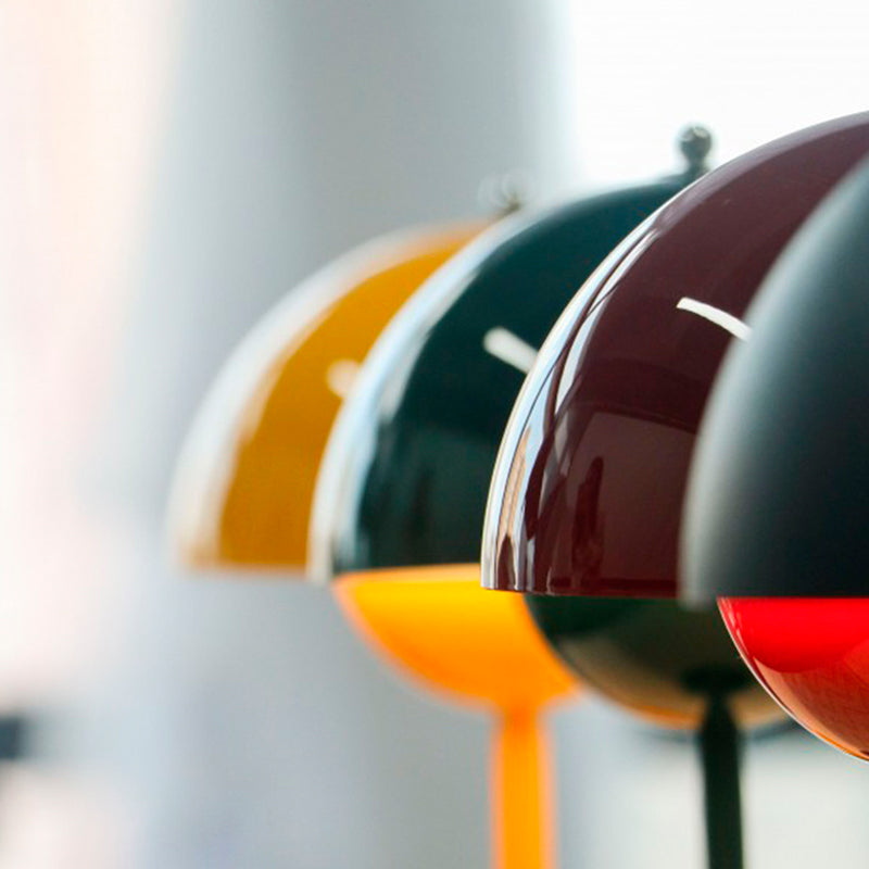 Taylor Wireless Table Lamp