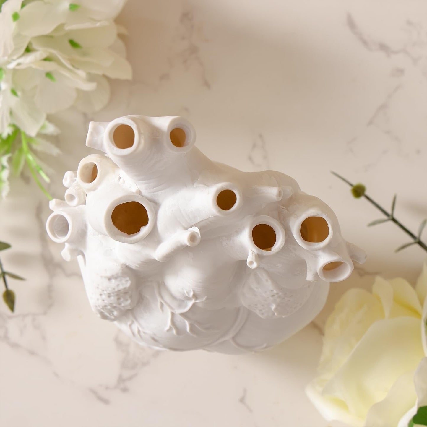 White Heart Irregular Creative Art Vase(BUY 4 Pcs Free Shipping)