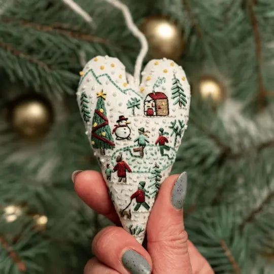 💖DIY Heart Shaped Hand Embroidered Christmas Ornament/Ornament Kit