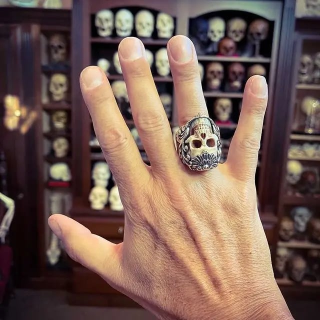 ⏰Vintage Polish Floral Armor Antler Skull Ring